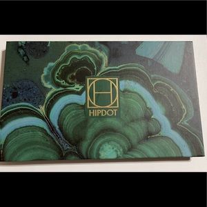 Hipdot Cenote eye shadow palette
